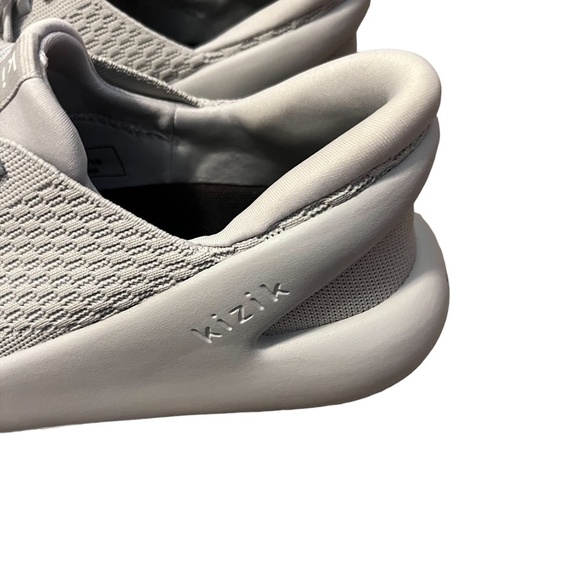 Kizik Gender Inclusive Roamer Hands-Free Sneaker, Size Men's 7.5/ Women's 9‎ - Picture 14 of 14